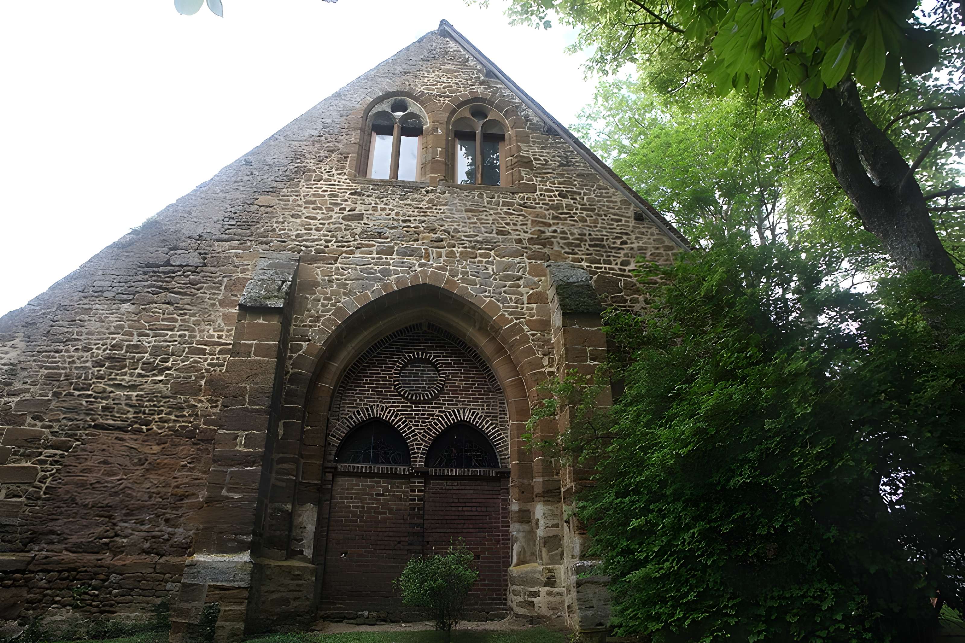 Prieuré Saint-Michel de Crouttes