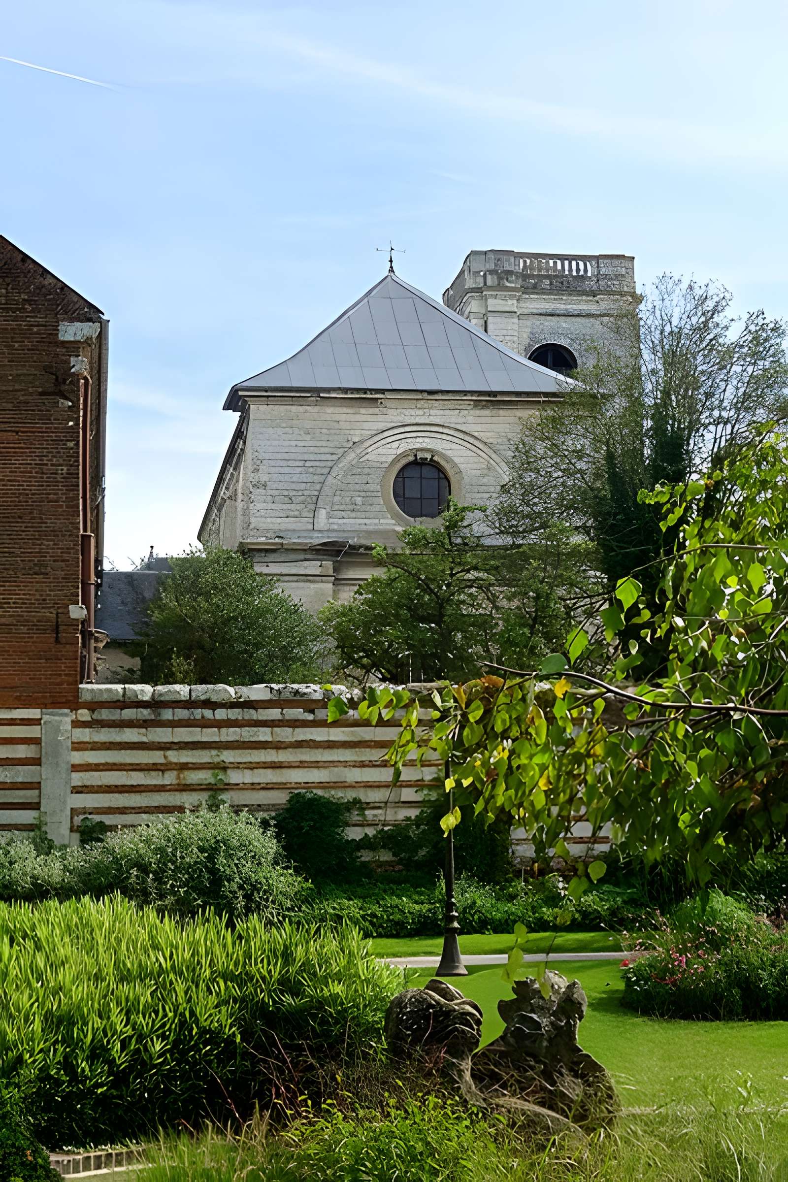Prieuré Saint-Pierre-et-Saint-Paul d'Abbeville