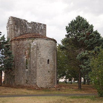 Prieuré Saint-Sylvestre de Saint-Sauveur