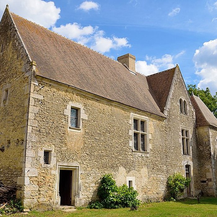 Photo de Prieuré Saint-Symphorien de Marolles-les-Braults