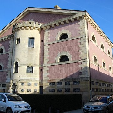 Prison de Pont-lÉvêque