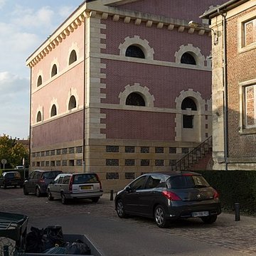 Prison de Pont-lÉvêque