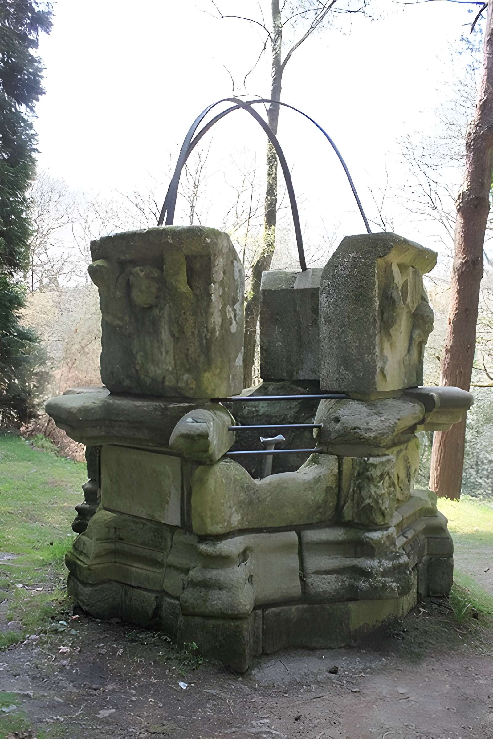 Puits de la Touche-Berthelot à Plumelec