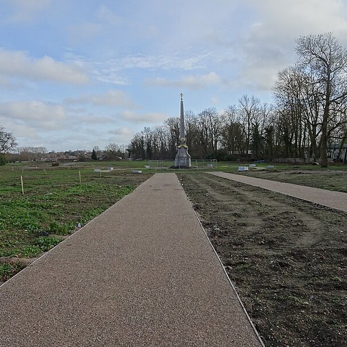 Photo de Pyramide de Fontenoy à Cysoing