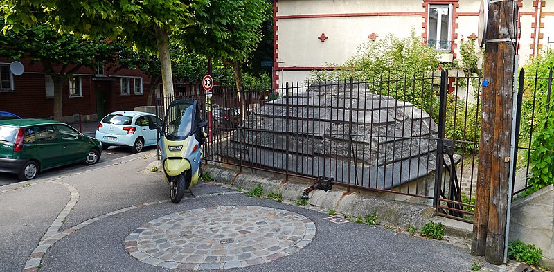 Regard du Trou-Morin au Pré-Saint-Gervais
