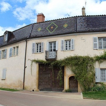 relais de poste chemin du chardonnat a guereins