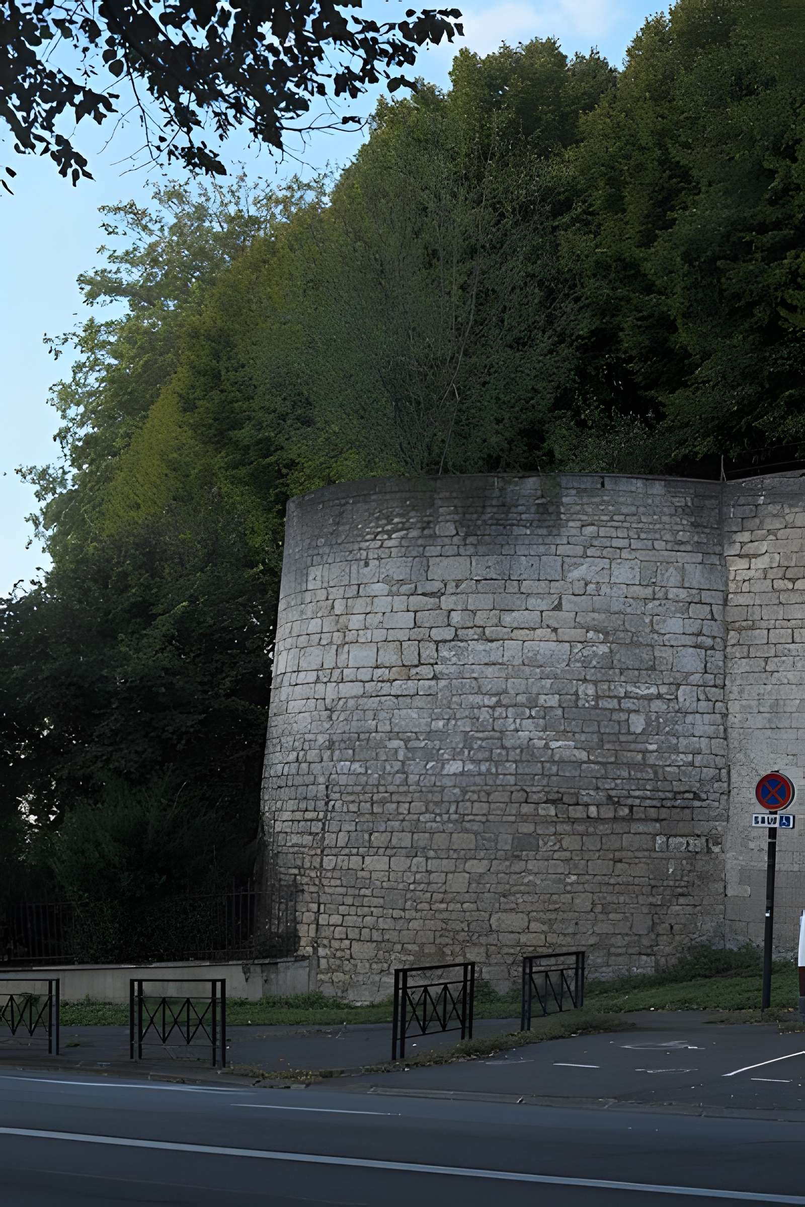 Rempart gallo-romain de Bourges