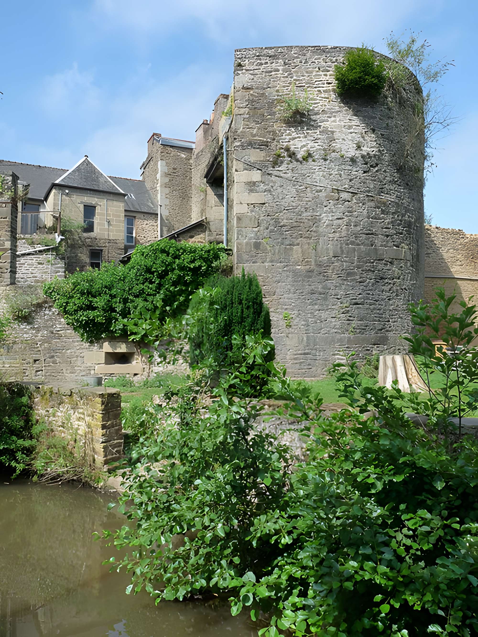 Remparts de Fougères