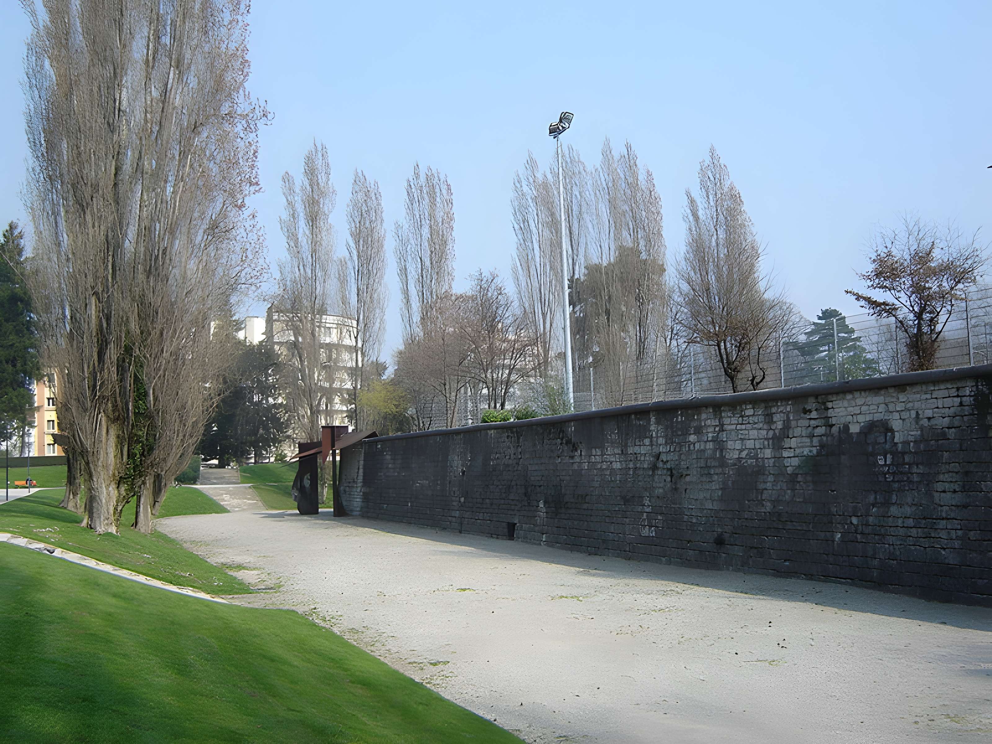 Remparts romains de Grenoble 