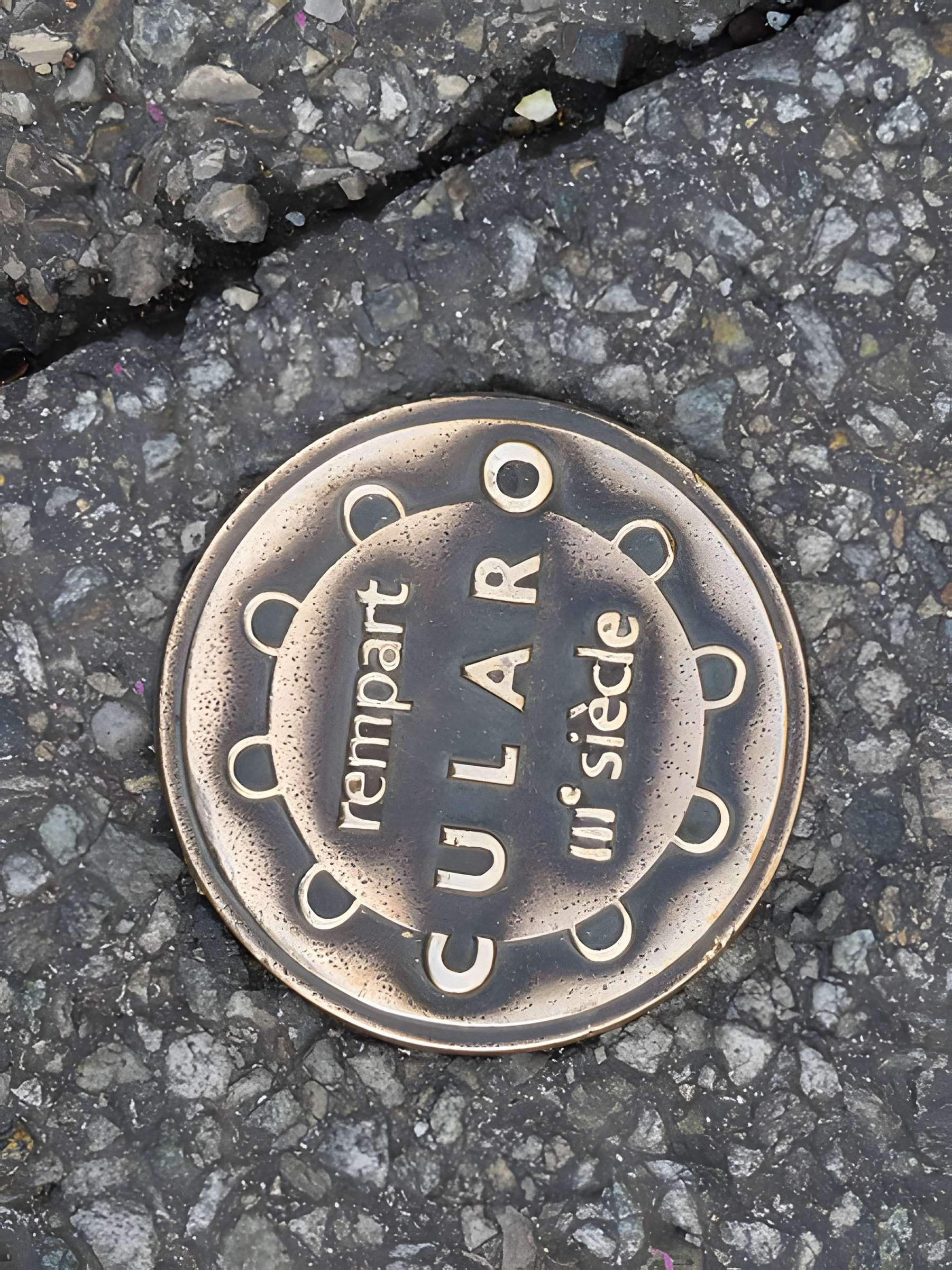 Remparts romains de Grenoble 