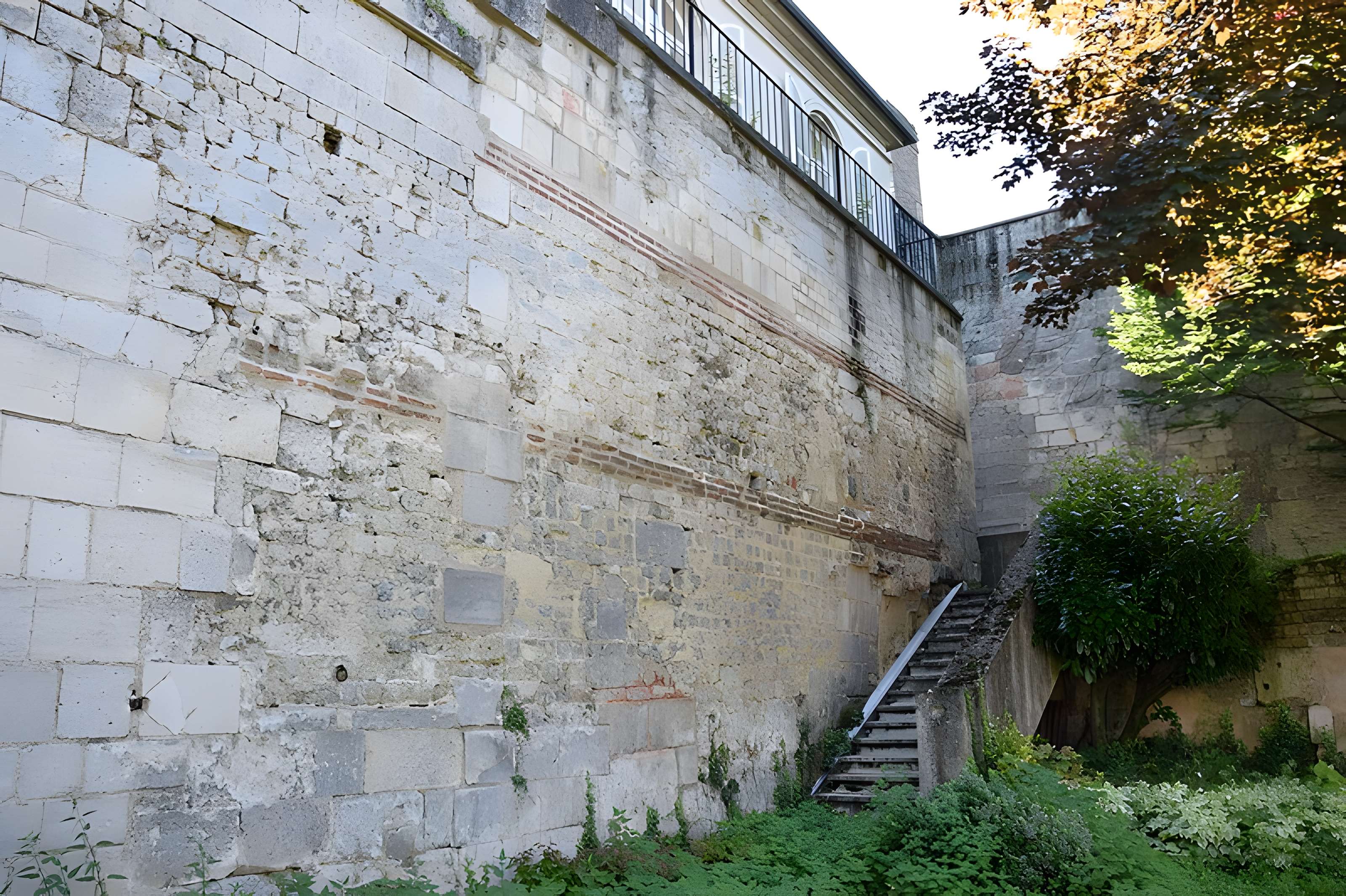 Remparts romains de Soissons