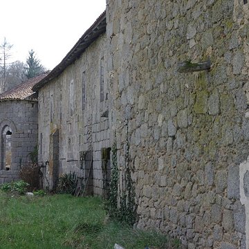restes du prieure de badeix