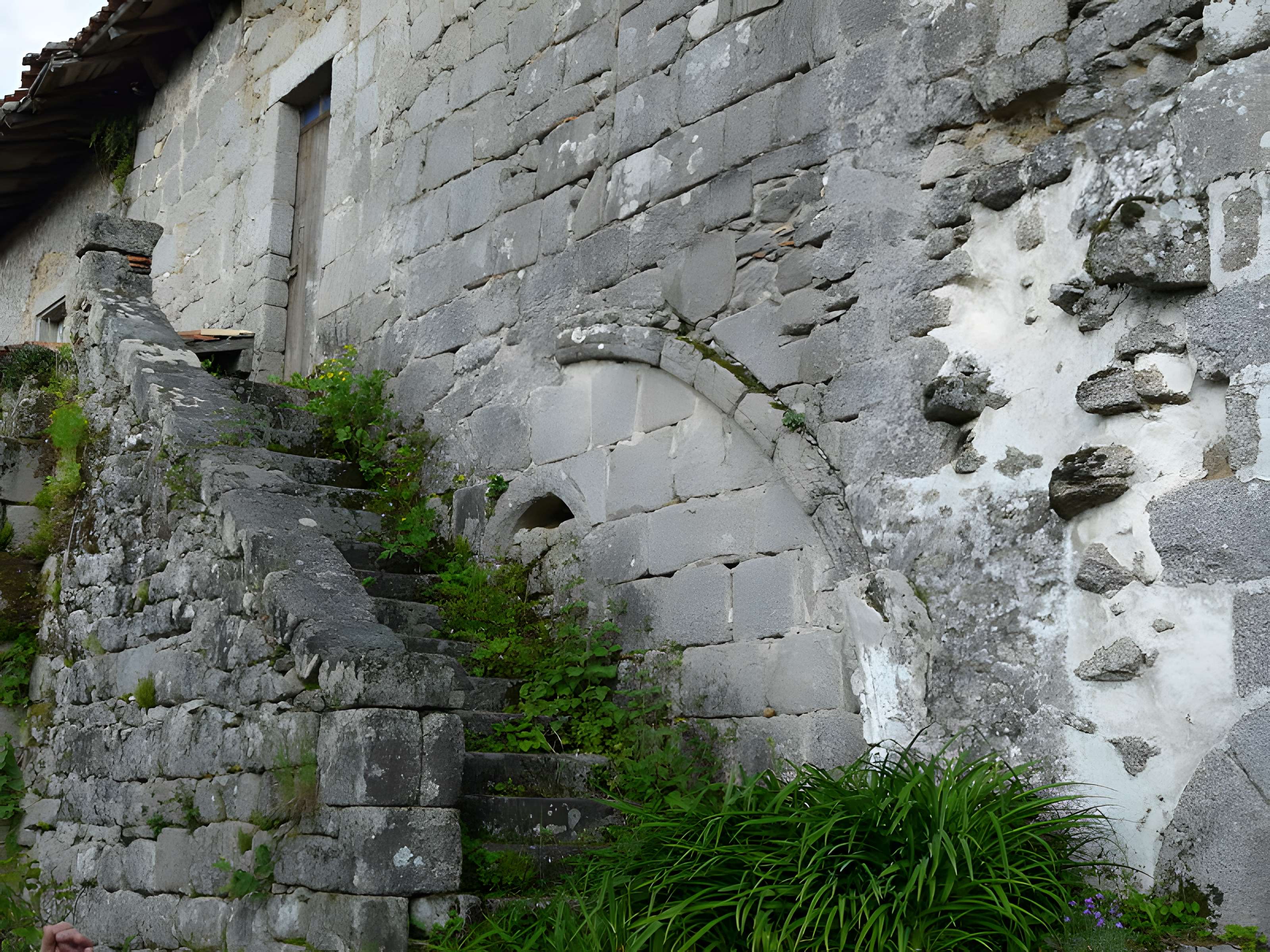 Restes du Prieuré de Badeix