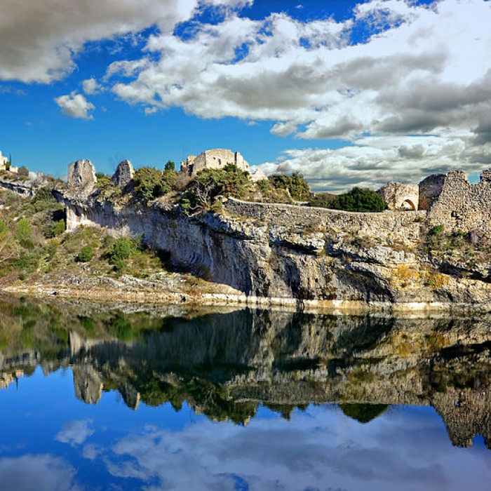 Photo de Ruine du Château de Saint-Saturnin-lès-Apt