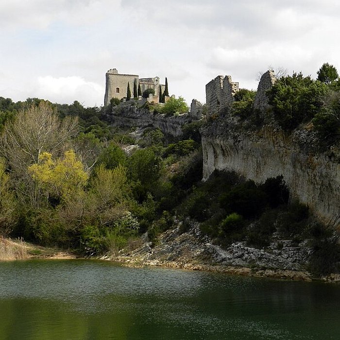 Photo de Ruine du Château de Saint-Saturnin-lès-Apt