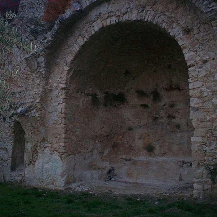 Photo de Ruine du Château de Saint-Saturnin-lès-Apt