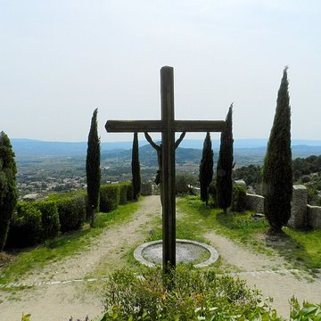 Ruine du Château de Saint-Saturnin-lès-Apt