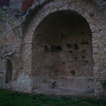 Ruine du Château de Saint-Saturnin-lès-Apt