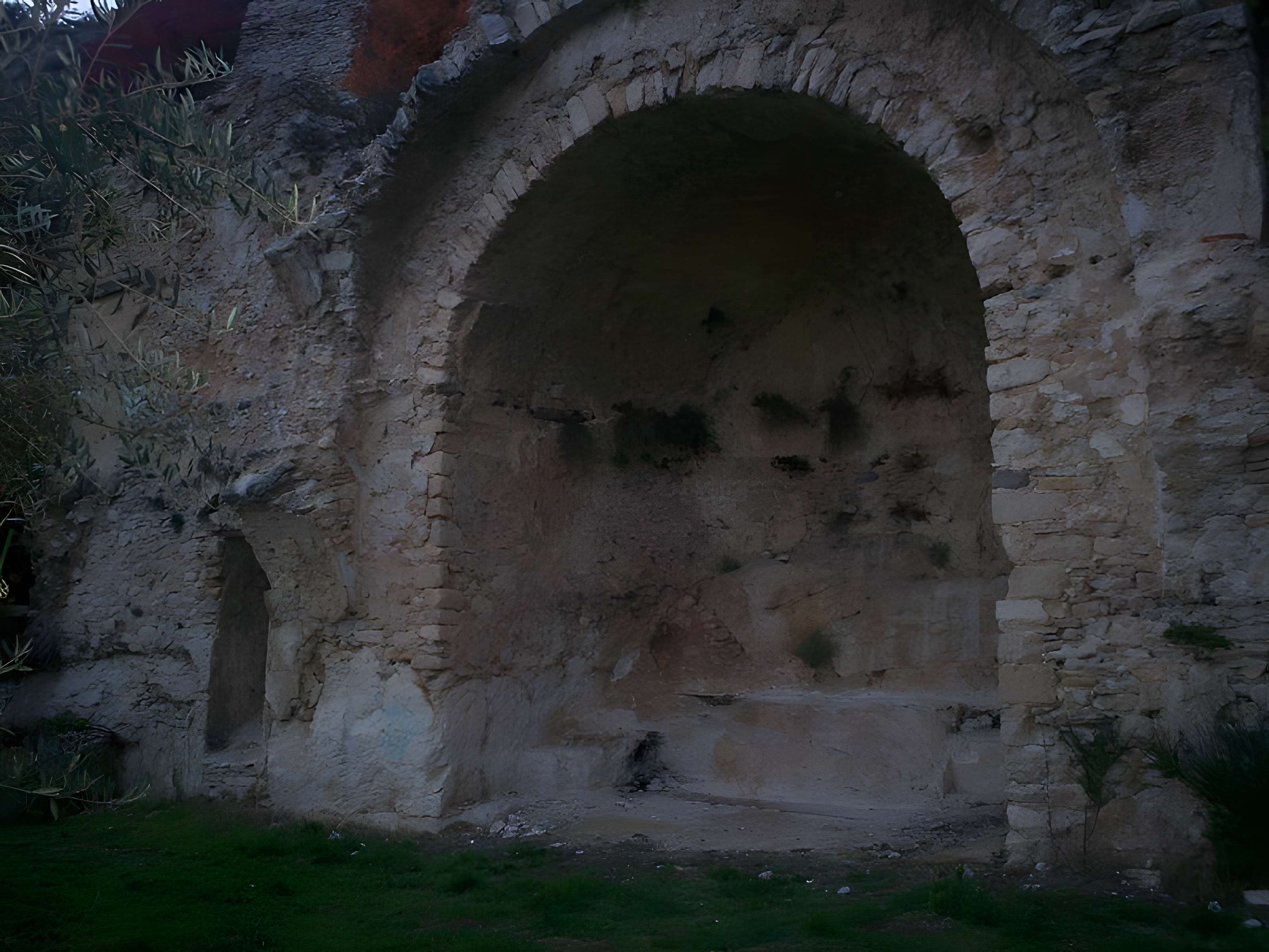 Ruine du Château de Saint-Saturnin-lès-Apt