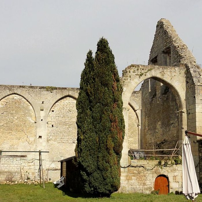 Photo de Ruines de la grange aux dîmes de Cires-lès-Mello