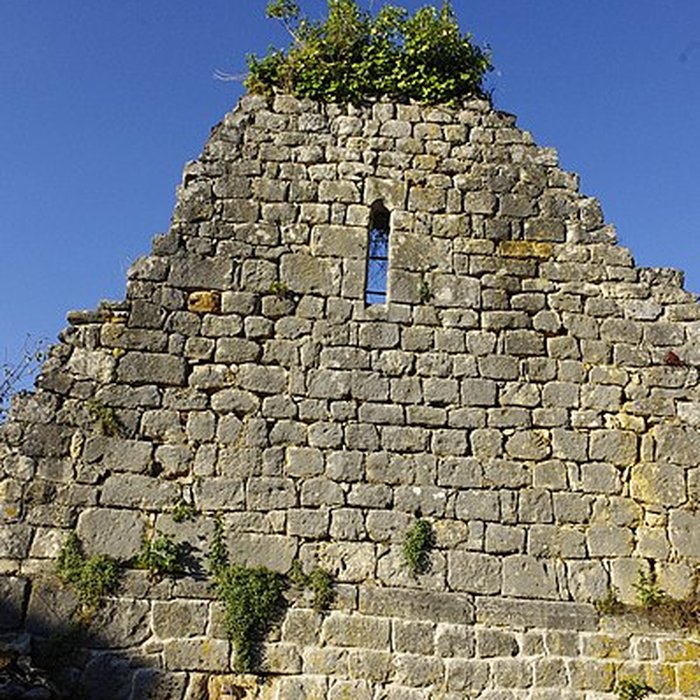 Photo de Ruines de lancienne Chapelle de Fontroubade à Lussas et Nontronneau