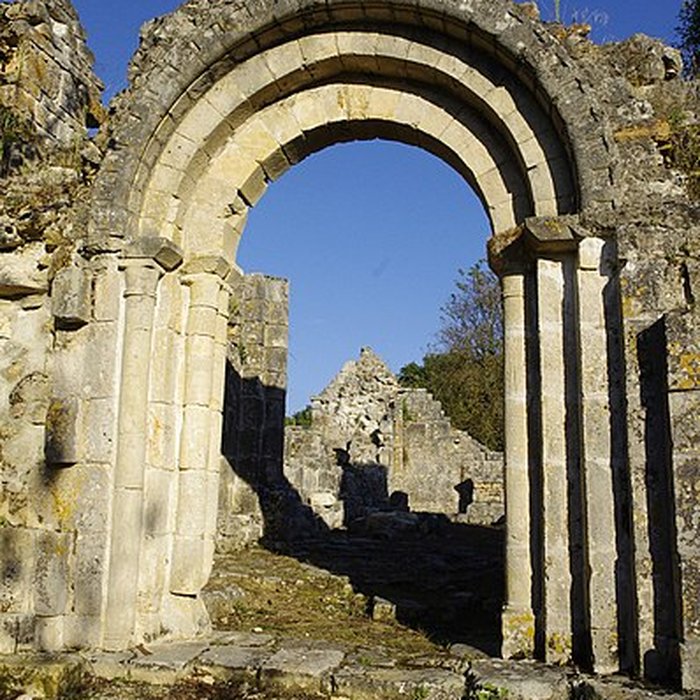 Photo de Ruines de lancienne Chapelle de Fontroubade à Lussas et Nontronneau