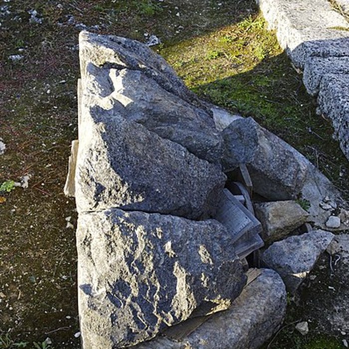 Photo de Ruines de lancienne Chapelle de Fontroubade à Lussas et Nontronneau