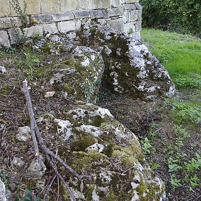 Photo de Ruines de lancienne Chapelle de Fontroubade à Lussas et Nontronneau