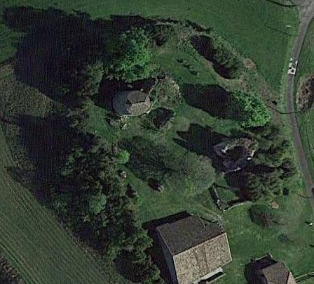 Ruines du logis de Lagarde à Saint-Amans-de-Pellagal 