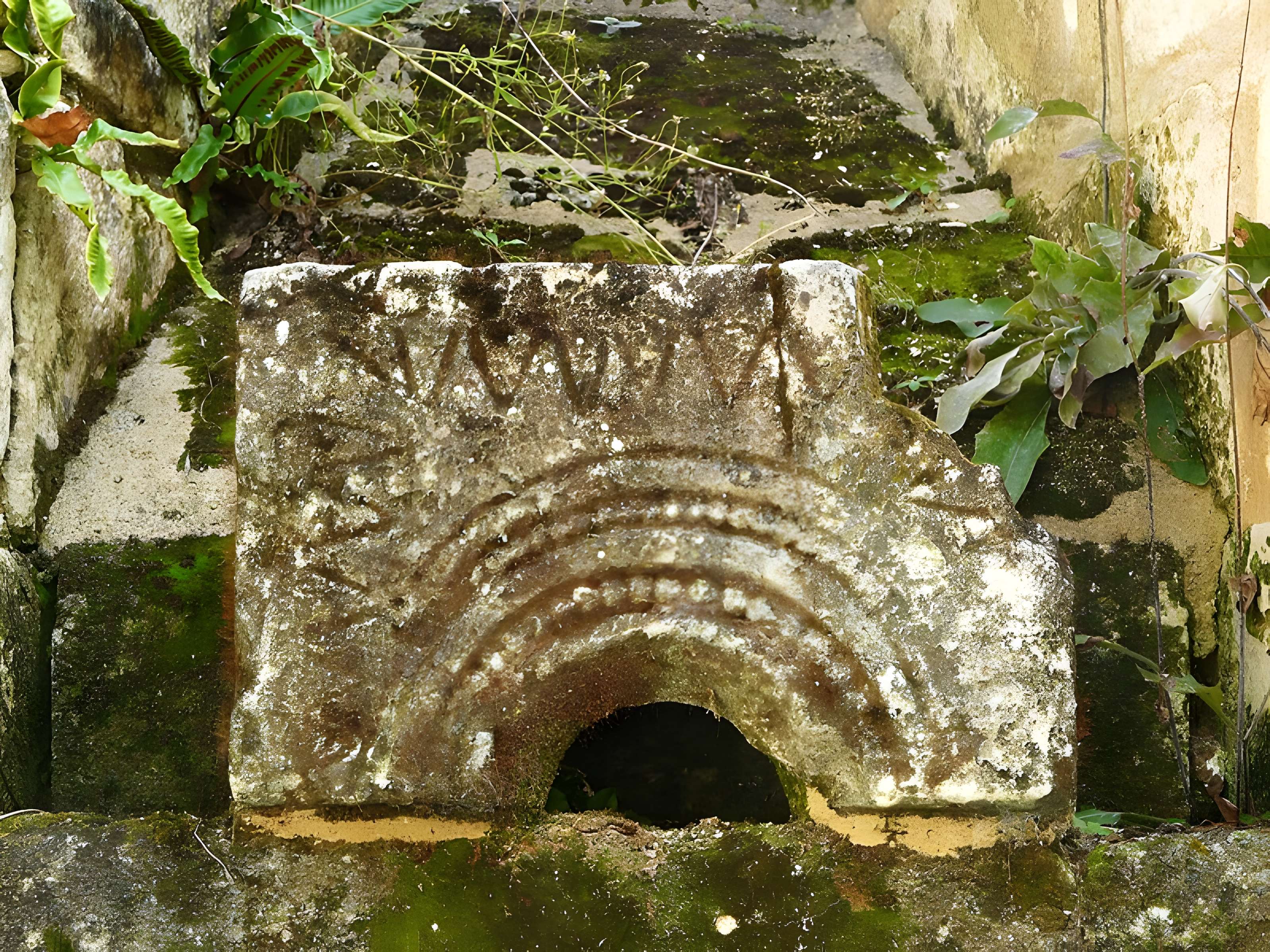 Ruines du prieuré rural de Belaygues