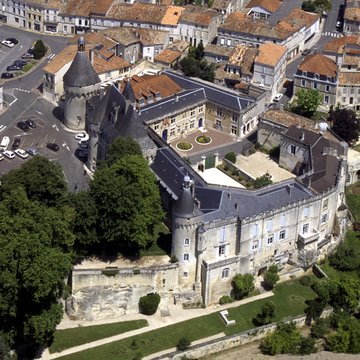 Château de Jonzac