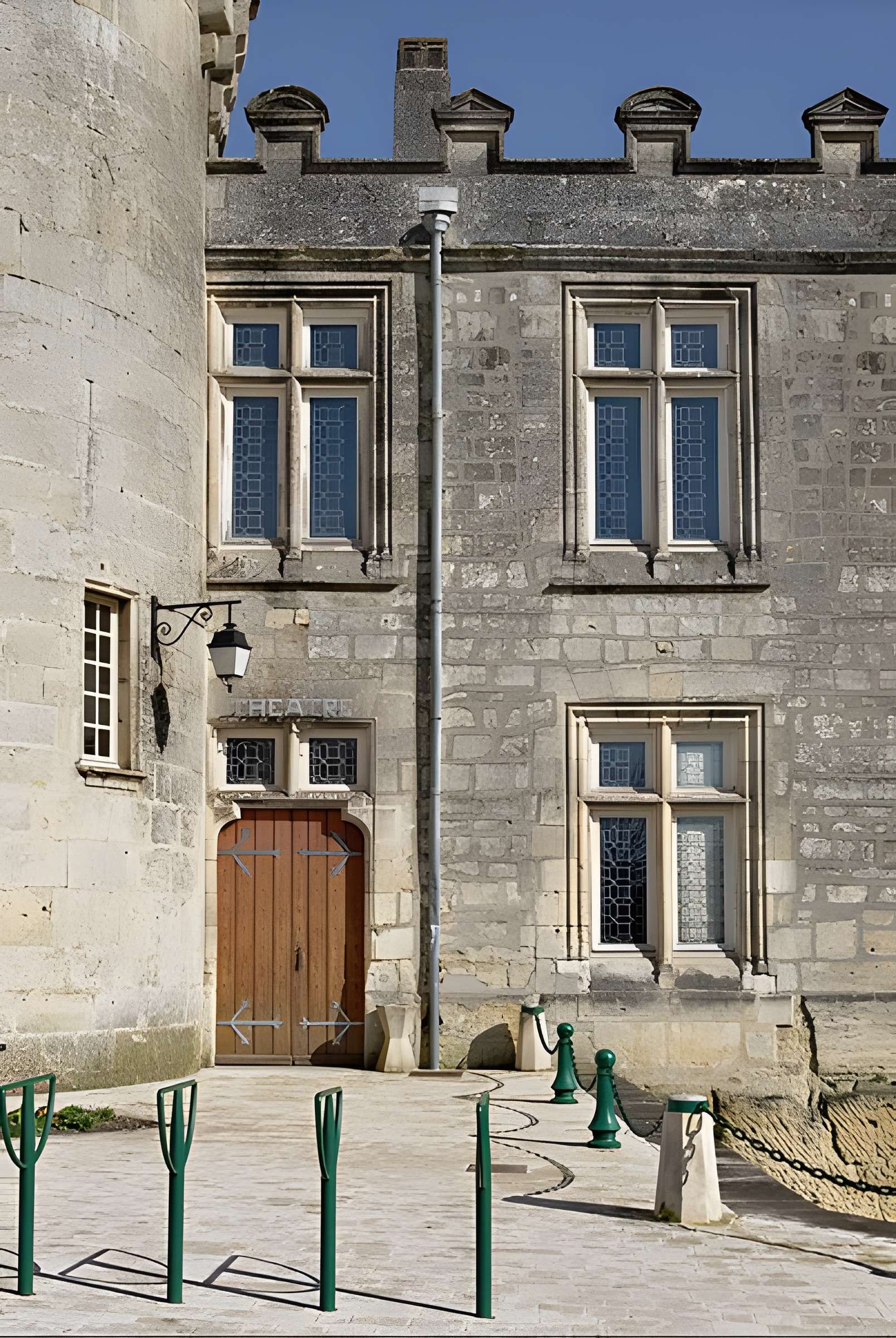 Château de Jonzac
