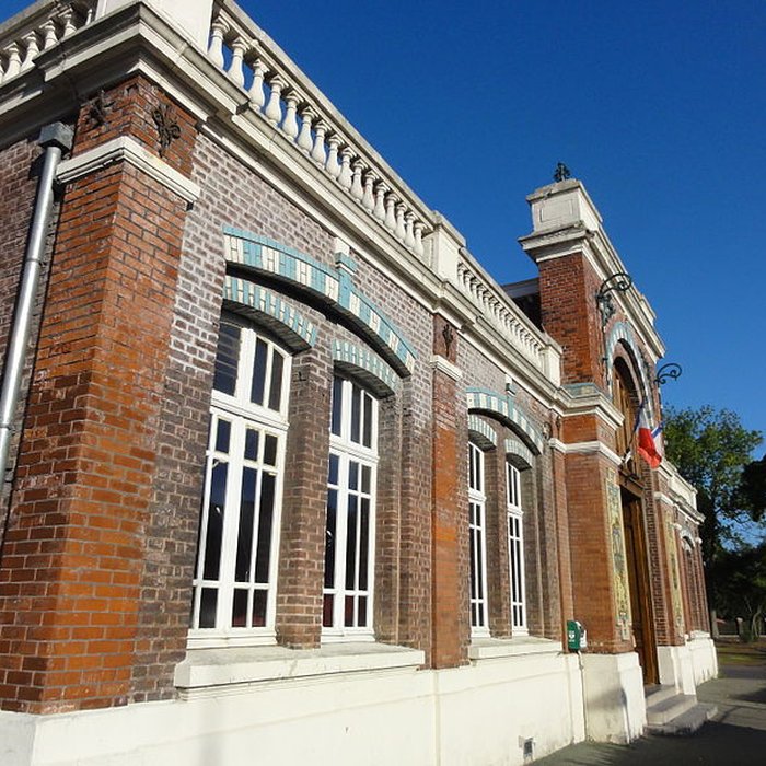 Photo de Salle des fêtes du quartier dArenberg à Wallers