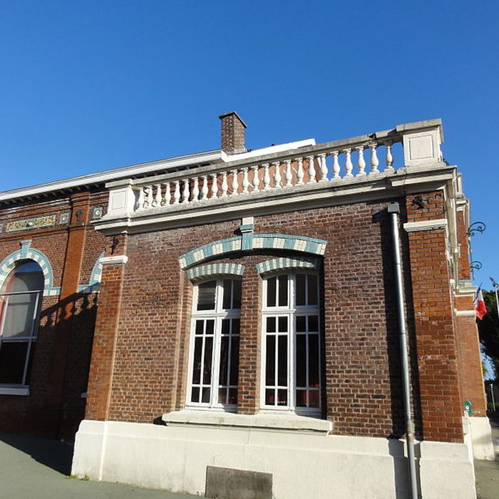 Photo de Salle des fêtes du quartier dArenberg à Wallers