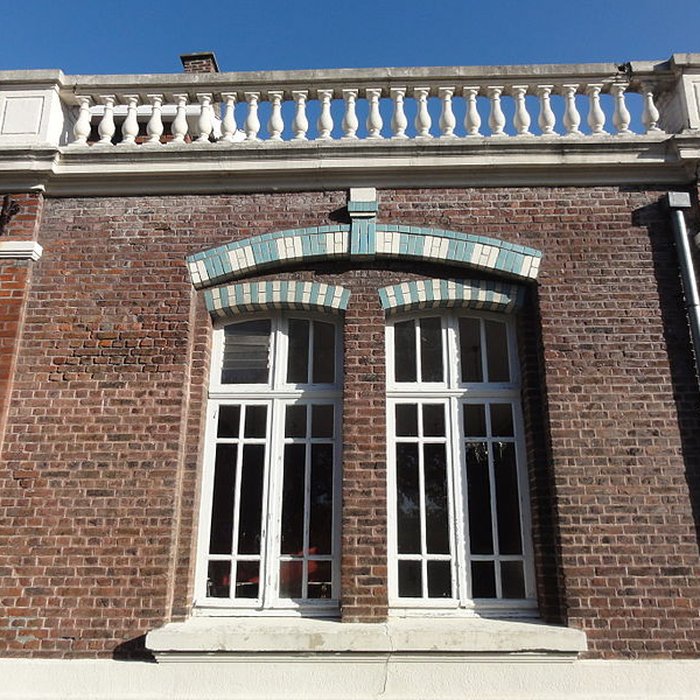 Photo de Salle des fêtes du quartier dArenberg à Wallers