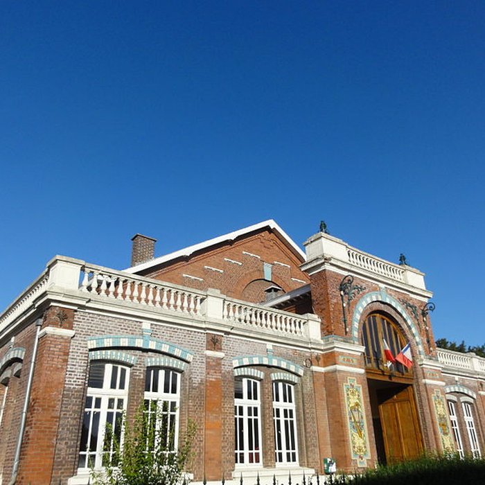 Photo de Salle des fêtes du quartier dArenberg à Wallers