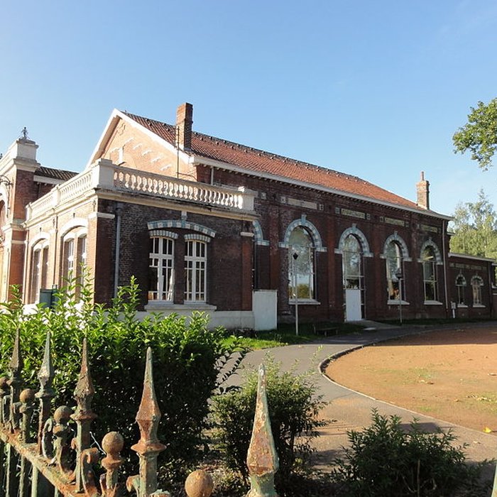 Photo de Salle des fêtes du quartier dArenberg à Wallers