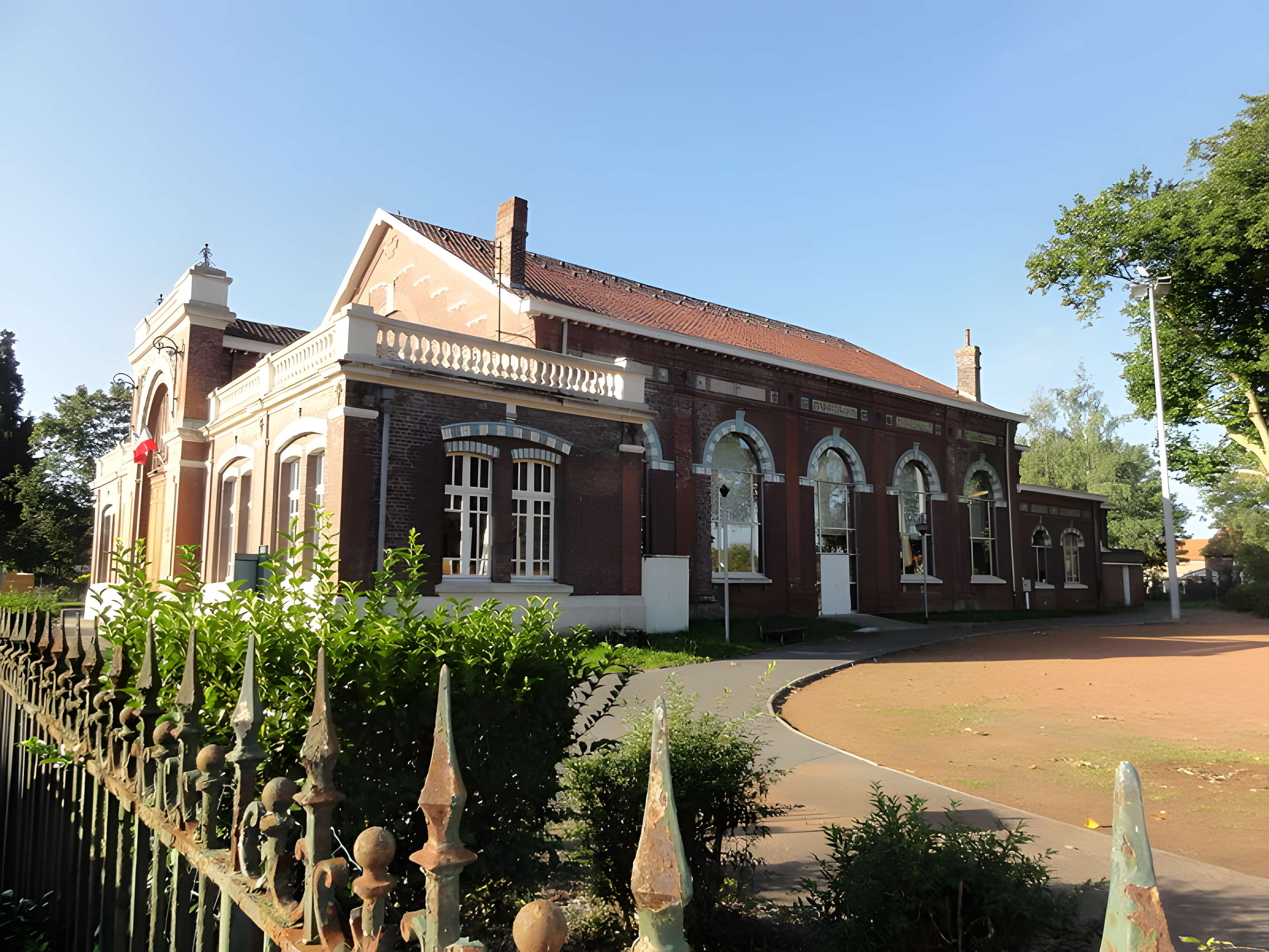 Salle des fêtes du quartier d'Arenberg à Wallers