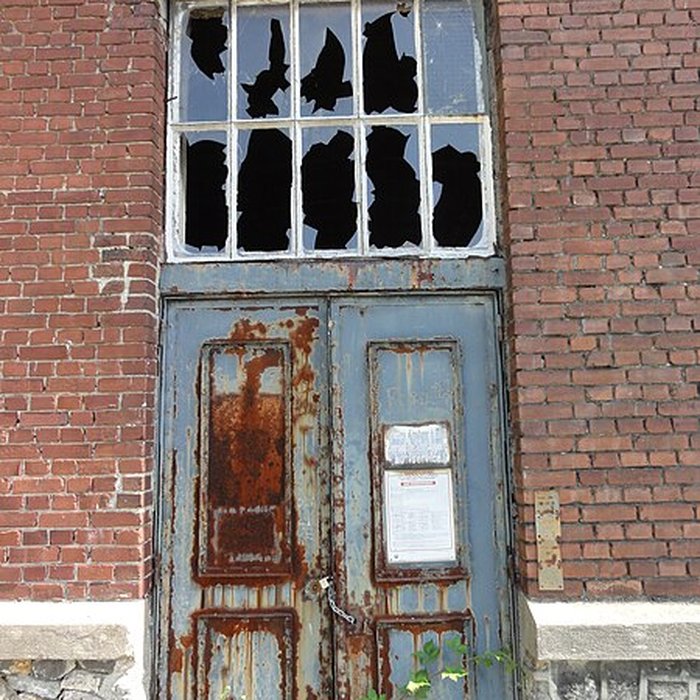 Photo de Salle des pendus de la fosse n 12 des mines de Lens à Loos-en-Gohelle