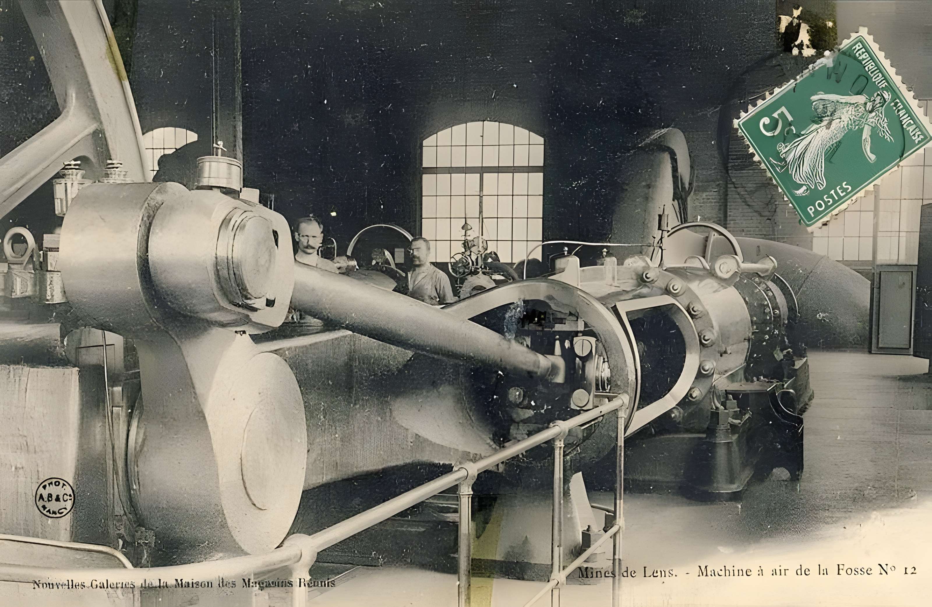 Salle des pendus de la fosse n° 12 des mines de Lens à Loos-en-Gohelle