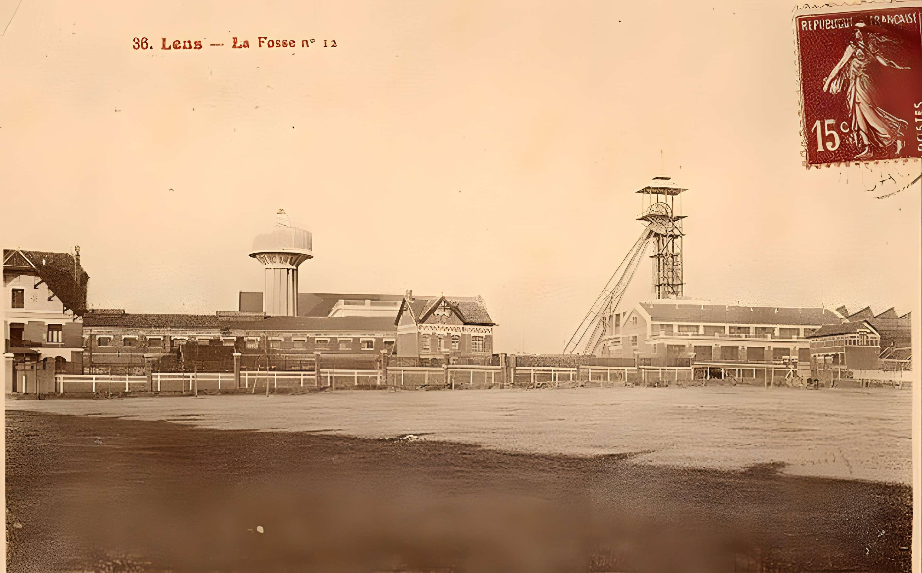 Salle des pendus de la fosse n° 12 des mines de Lens à Loos-en-Gohelle