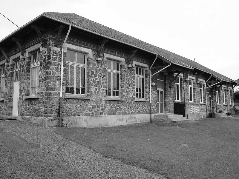 Photo de Salle d'oeuvres paroissiales Saint-Pierre de la cité n° 11 des mines de Lens