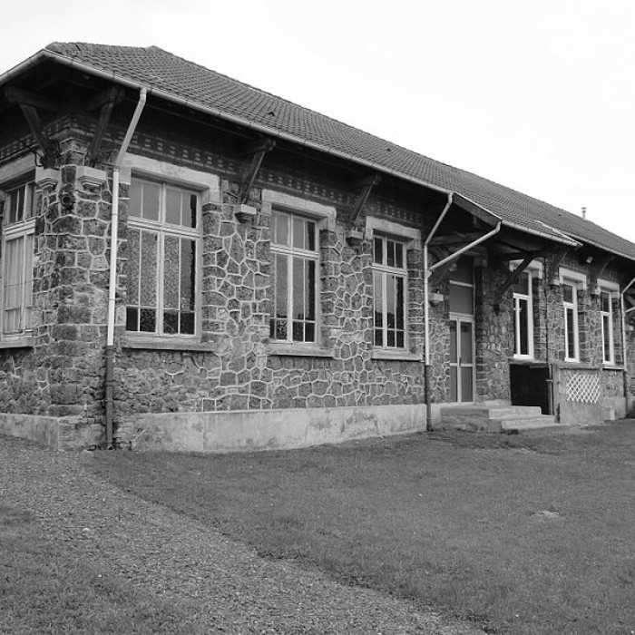 Photo de Salle doeuvres paroissiales Saint-Pierre de la cité n 11 des mines de Lens