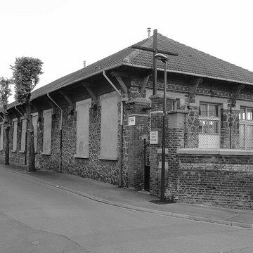 Salle doeuvres paroissiales Saint-Pierre de la cité n 11 des mines de Lens