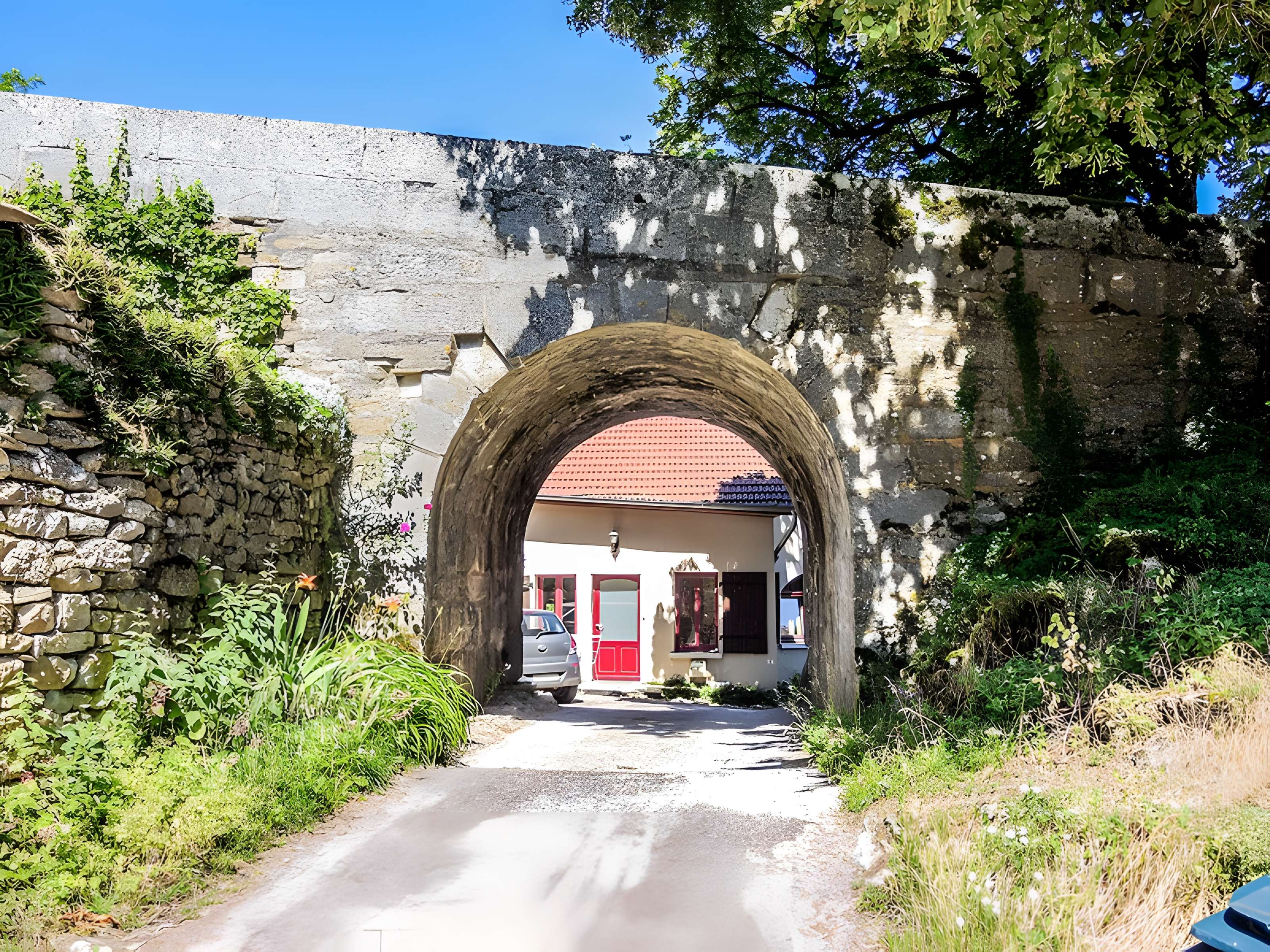 Château de Jouffroy-d'Abbans