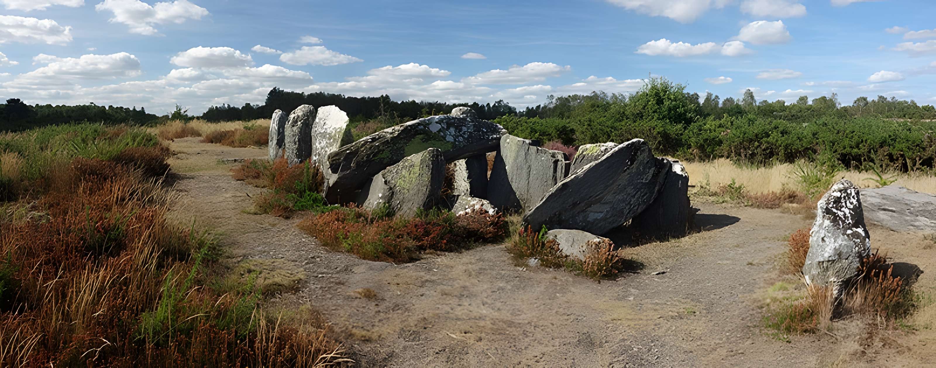 Sépulture mégalithique des Pierres Chevêches à Saint-Just