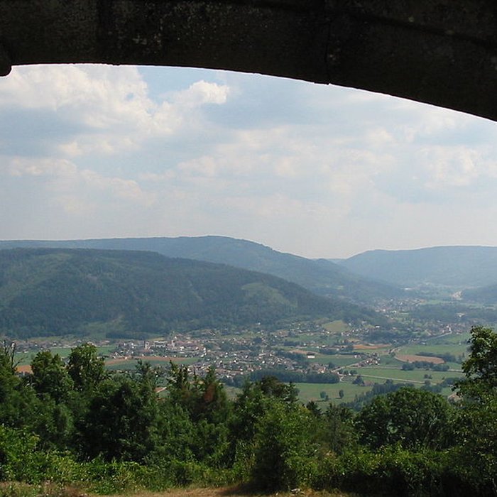 Photo de Site archéologique du Saint-Mont également sur commune de Saint-Etienne-lès-Remiremont