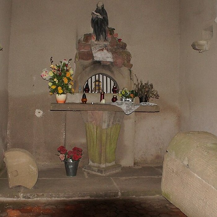 Photo de Site archéologique du Saint-Mont également sur commune de Saint-Etienne-lès-Remiremont