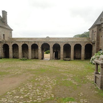 Château de Kergroadès