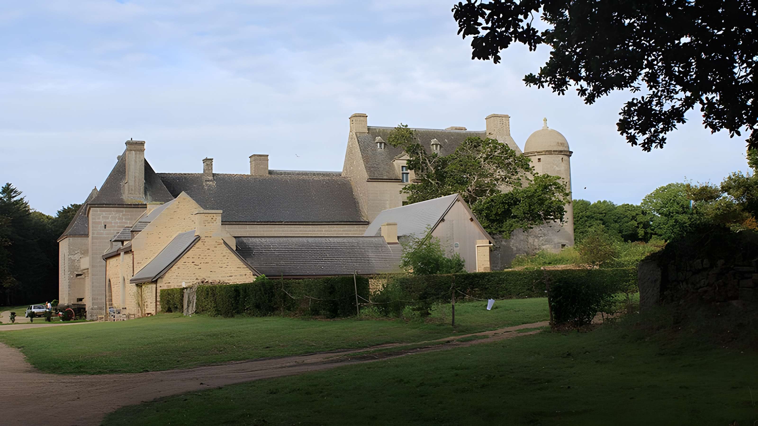Château de Kergroadès